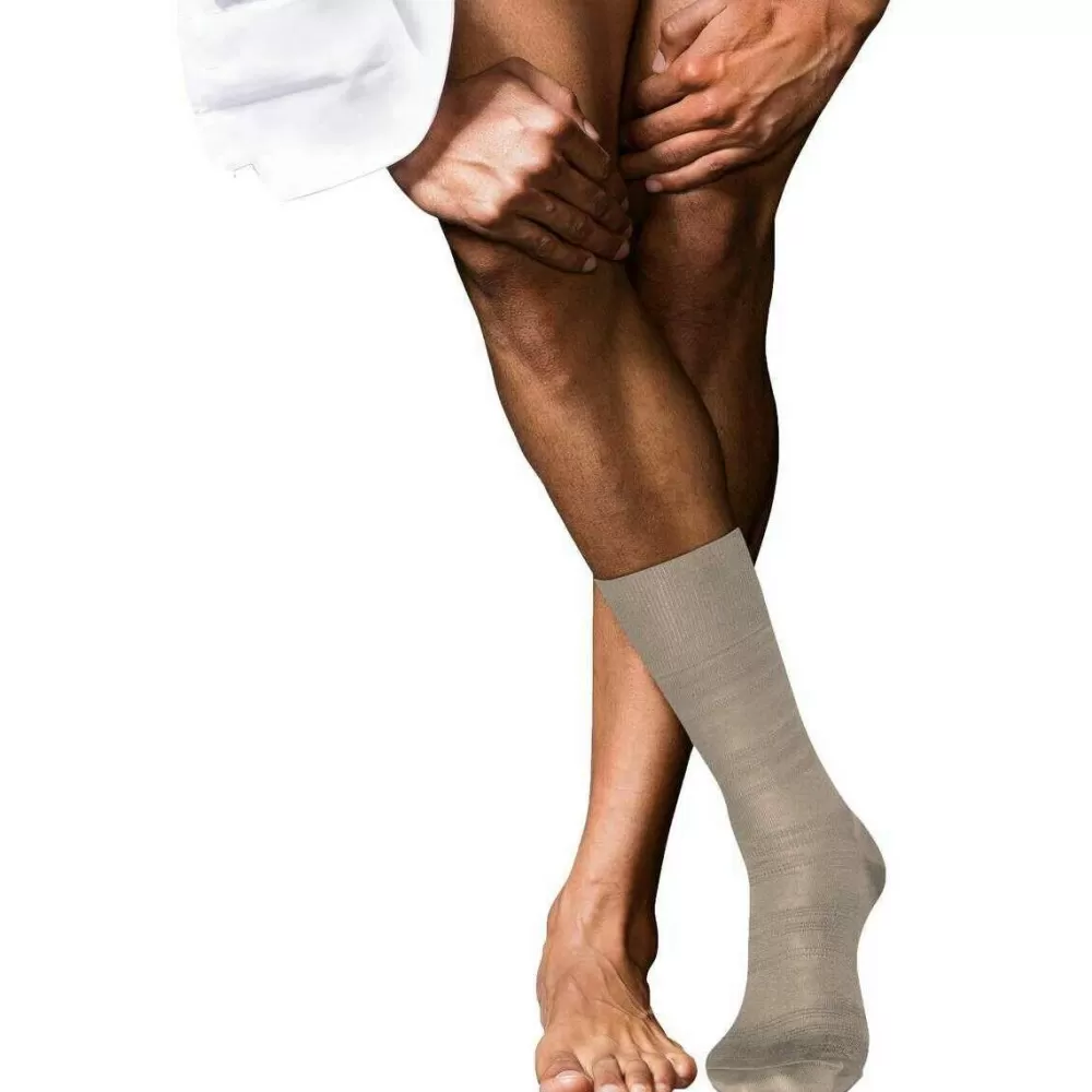 Falke Men's Socks^Beige Highshine Socks