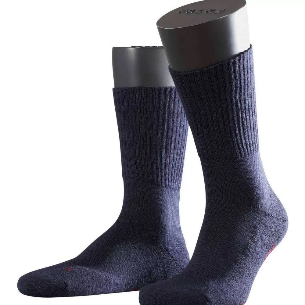 Falke Men's Socks^Navy Walkie Light Midcalf Socks