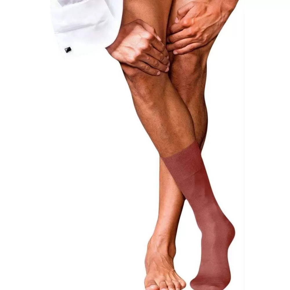 Falke Men's Socks^Red No9 Pure Fil D'Ecosse Socks