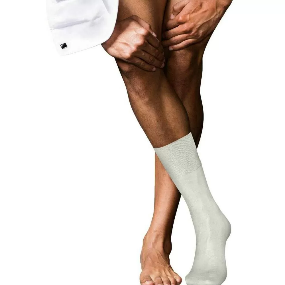 Falke Men's Socks^White No 4 Pure Silk Socks
