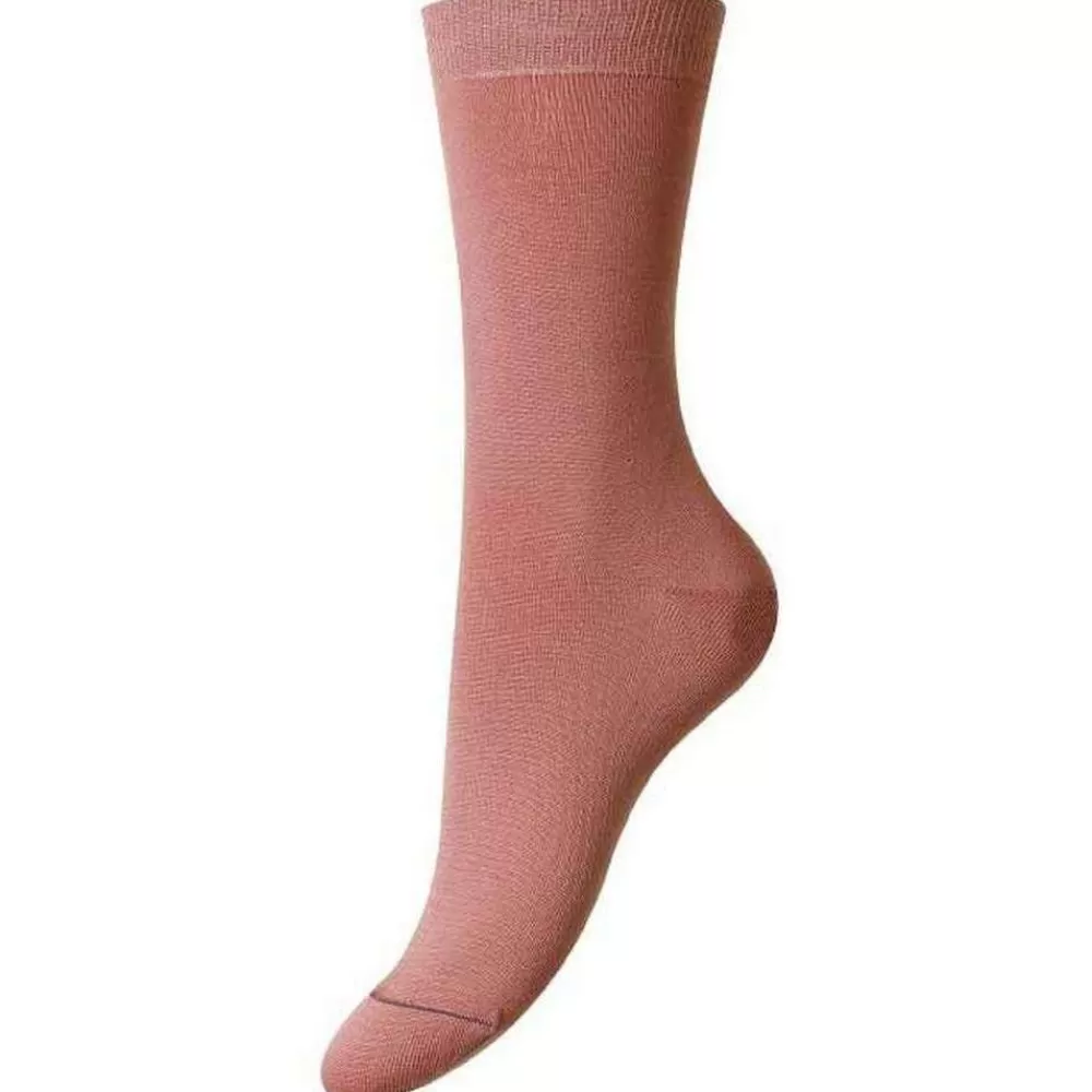 Pantherella Women's Socks^Pink Poppy Flat Knit Egyptian Cotton Ankle Socks
